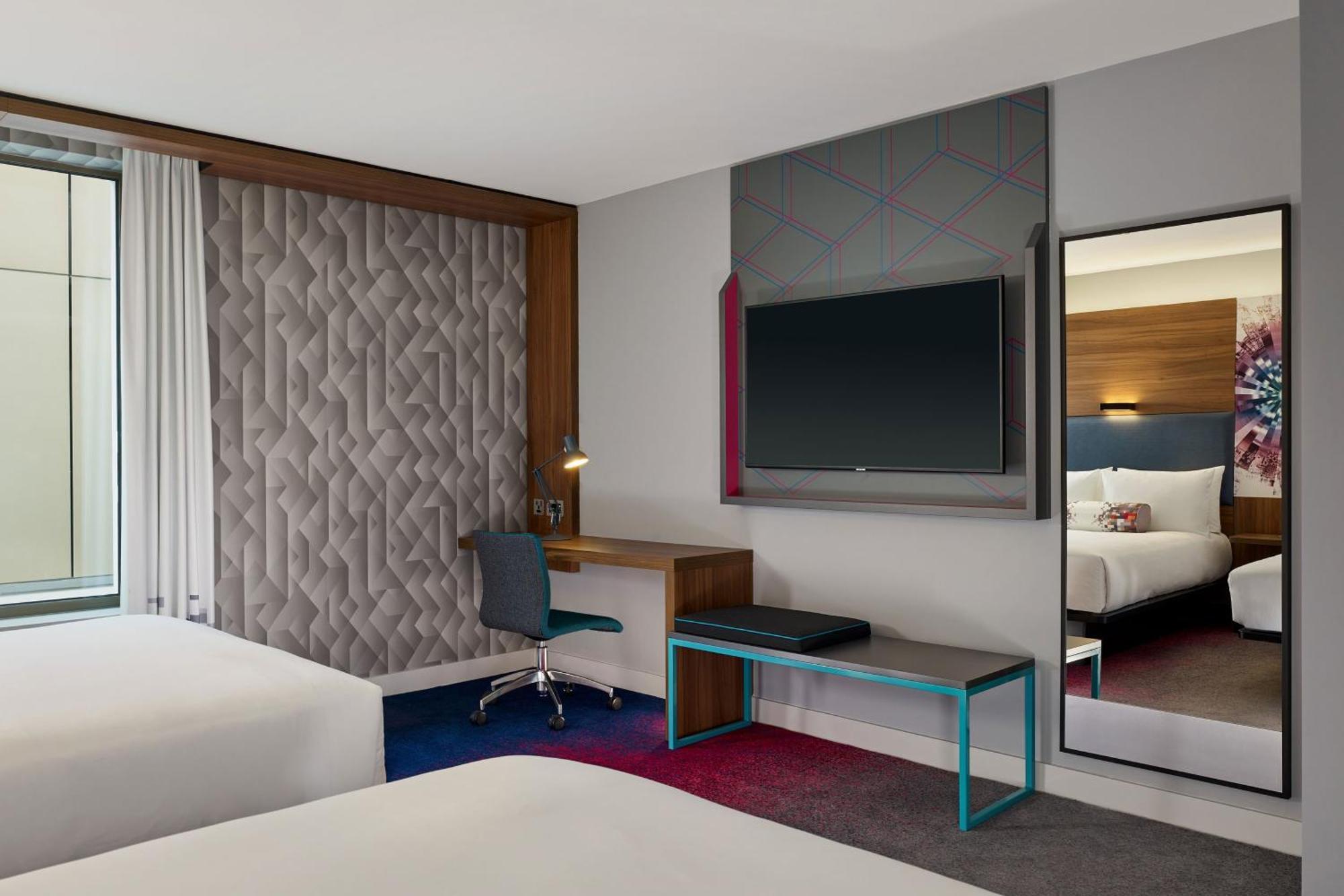 Отель Aloft Birmingham Eastside Экстерьер фото