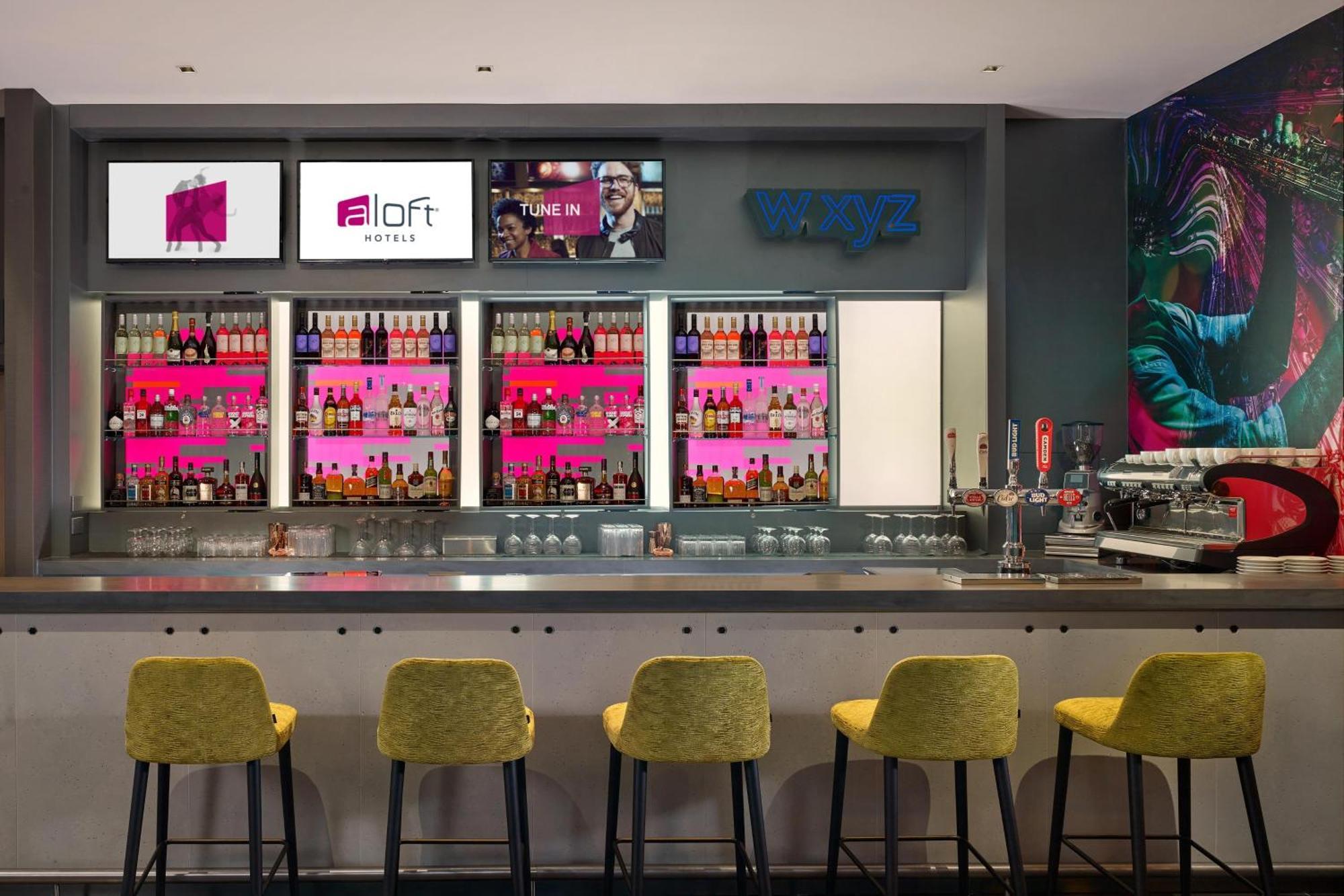 Отель Aloft Birmingham Eastside Экстерьер фото