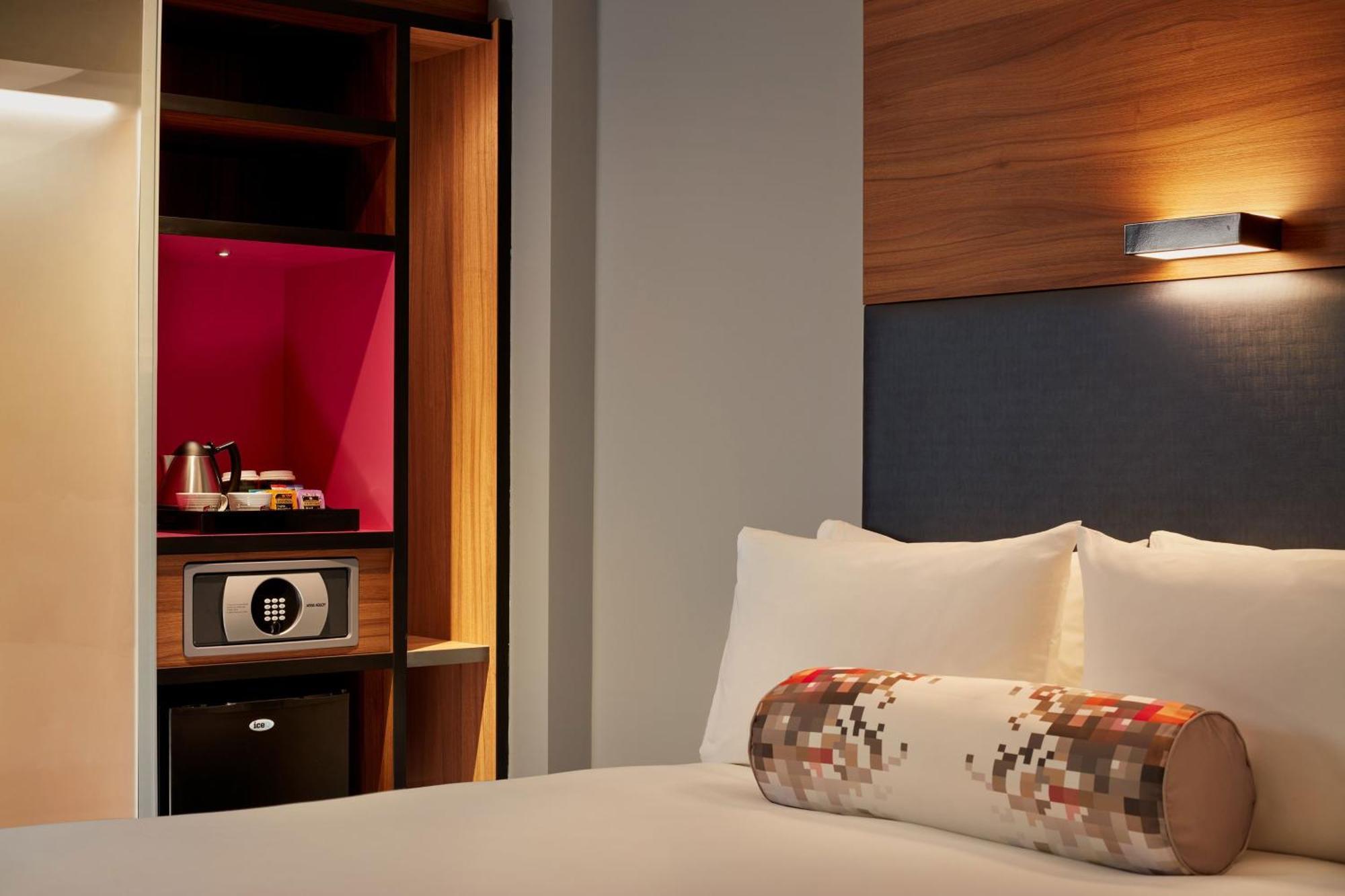 Отель Aloft Birmingham Eastside Экстерьер фото